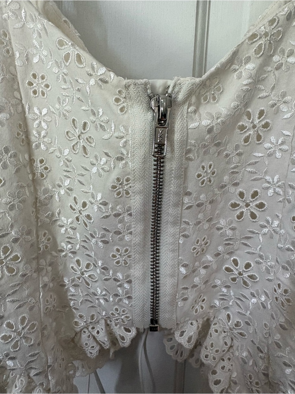 For Love & Lemons Sophie Eyelet Bustier Lace Front Top in White, Size Small (S) - Picture 7 of 15